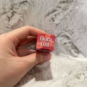 Benefit lip & cheek stain